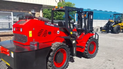 MCM RTL40Q Rough Terrain Forklift