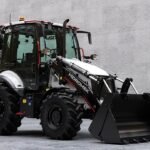 HIDROMEK backhoe loader