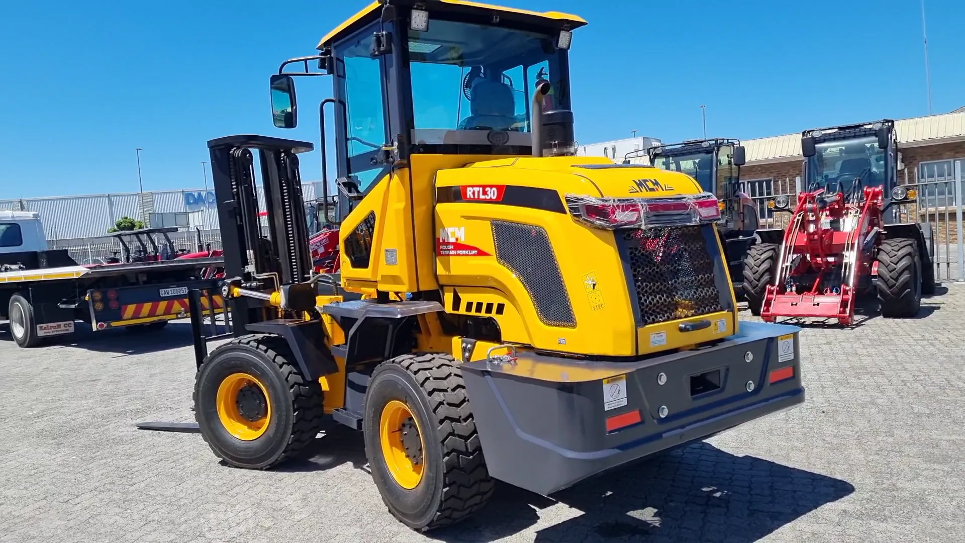 MCM RTL30 Rough Terrain Forklift MCM RTL30 Rough Terrain Forklift